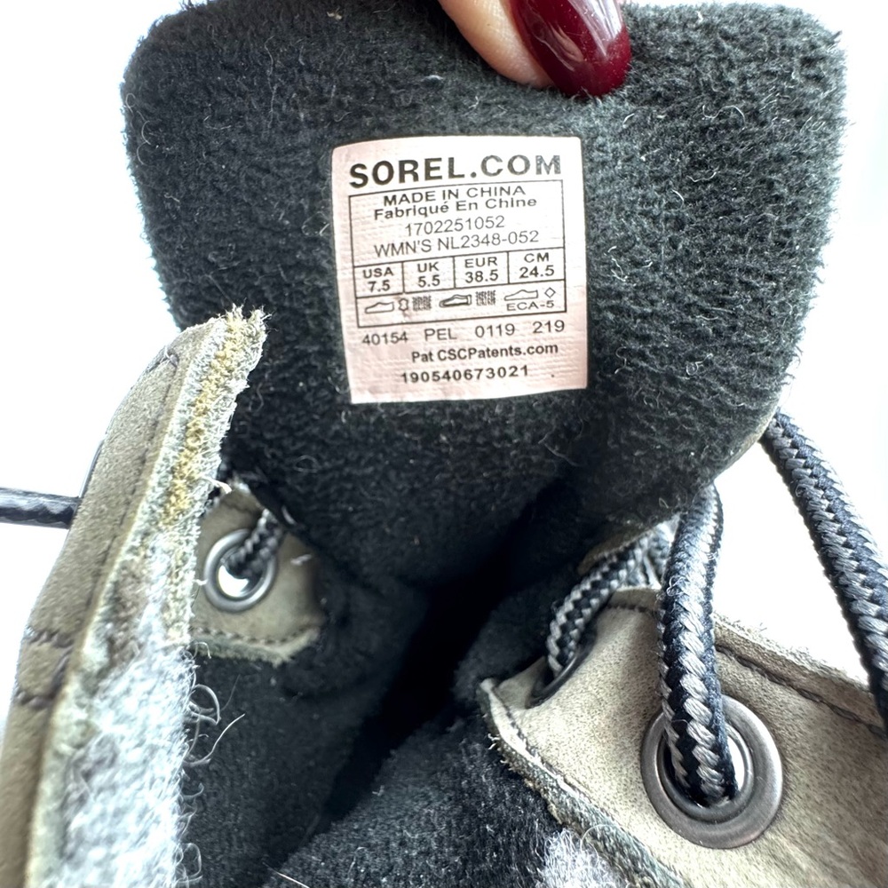 SOREL - Women's Slimpack Lace II
Waterproof Insulated Boot - Quarry/Black Sz 7.5 - Picture 8 of 10